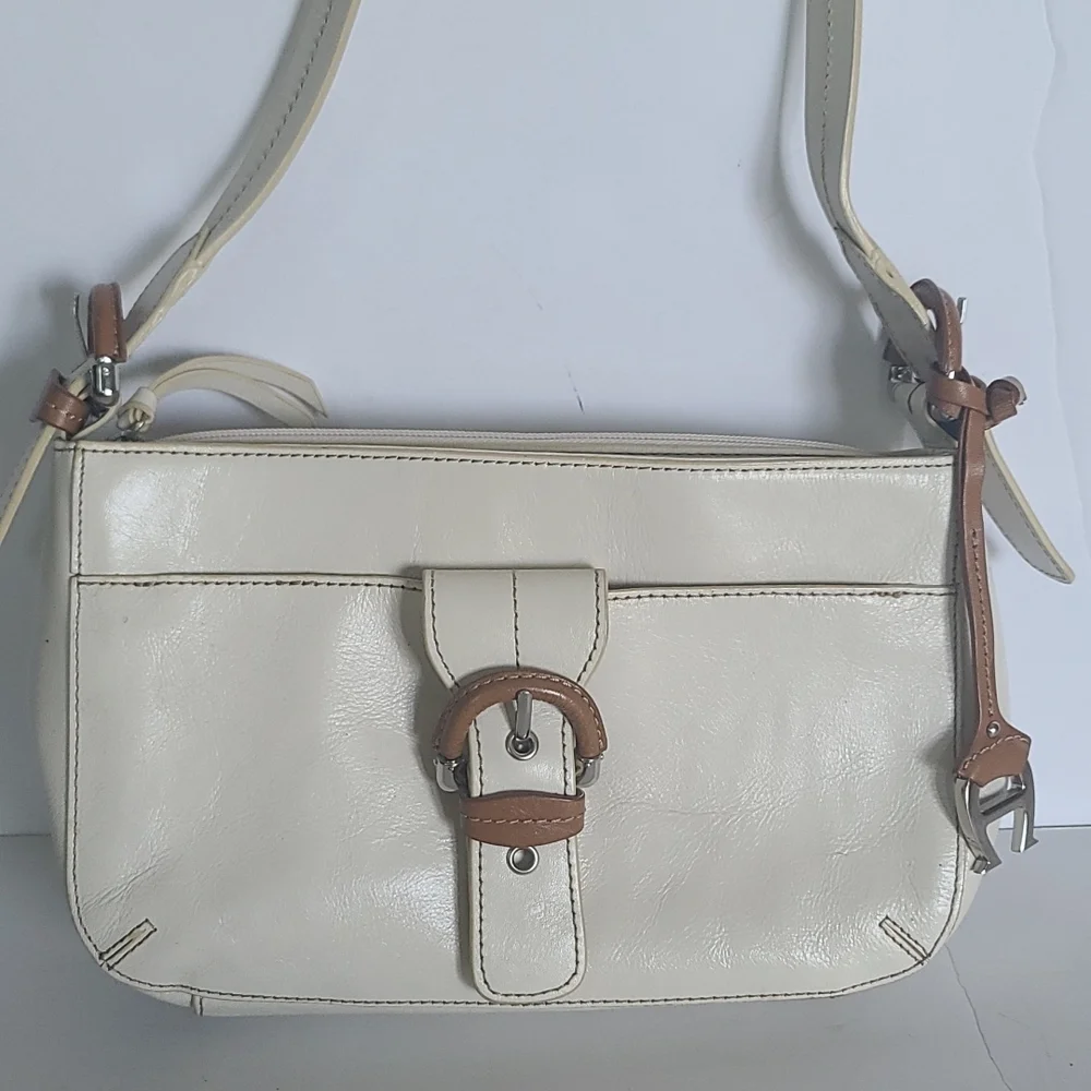 Cowhide leather Etienne Aigner cream & brown baguette purse 10x6x3. 90's